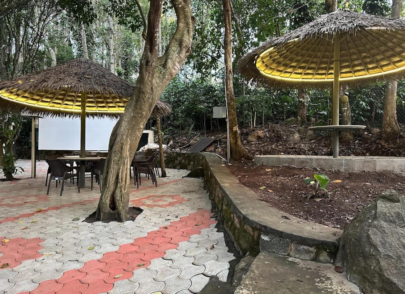 100 Oaks Estate Yercaud Exterior foto